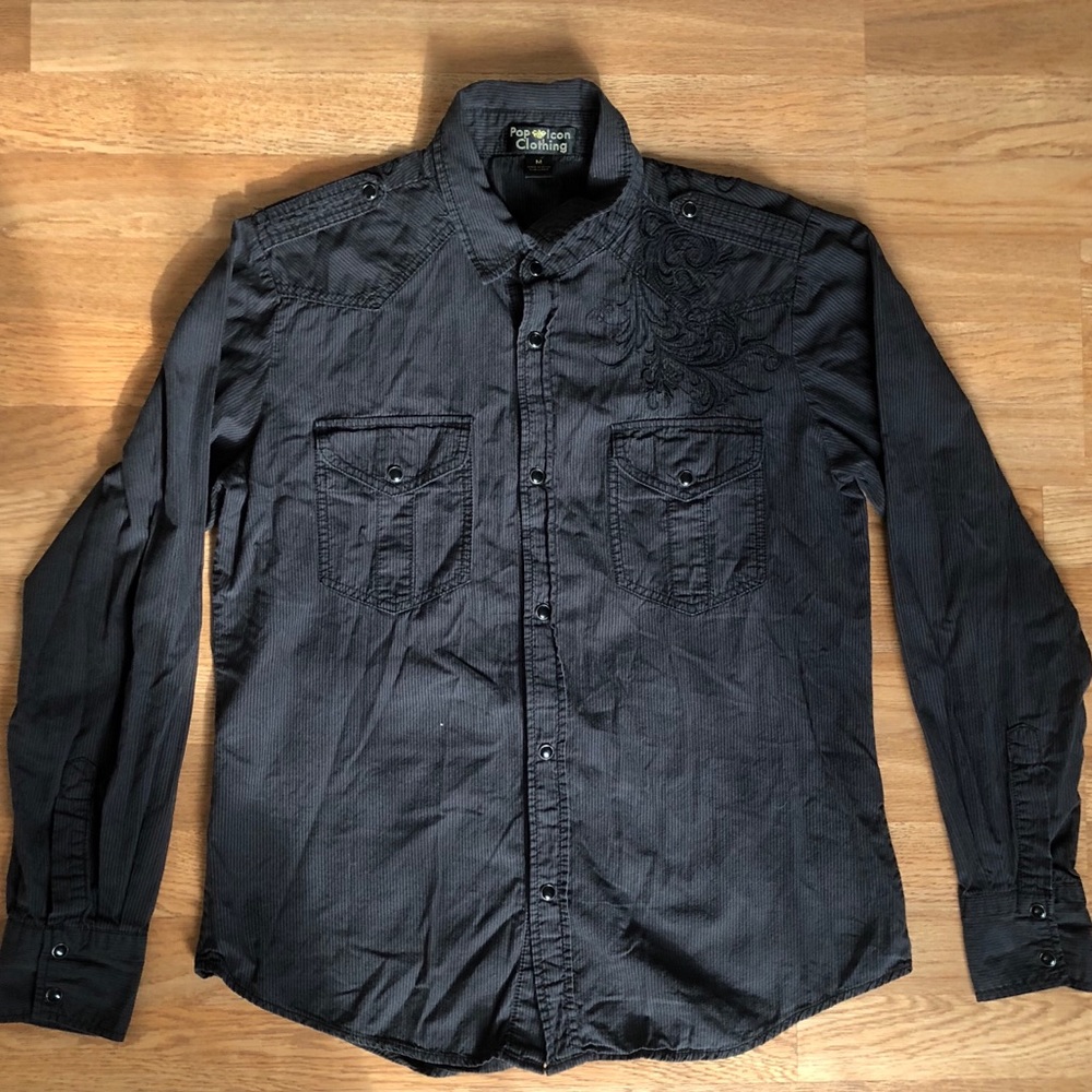 Beautiful embroidered men causal snap button shirt